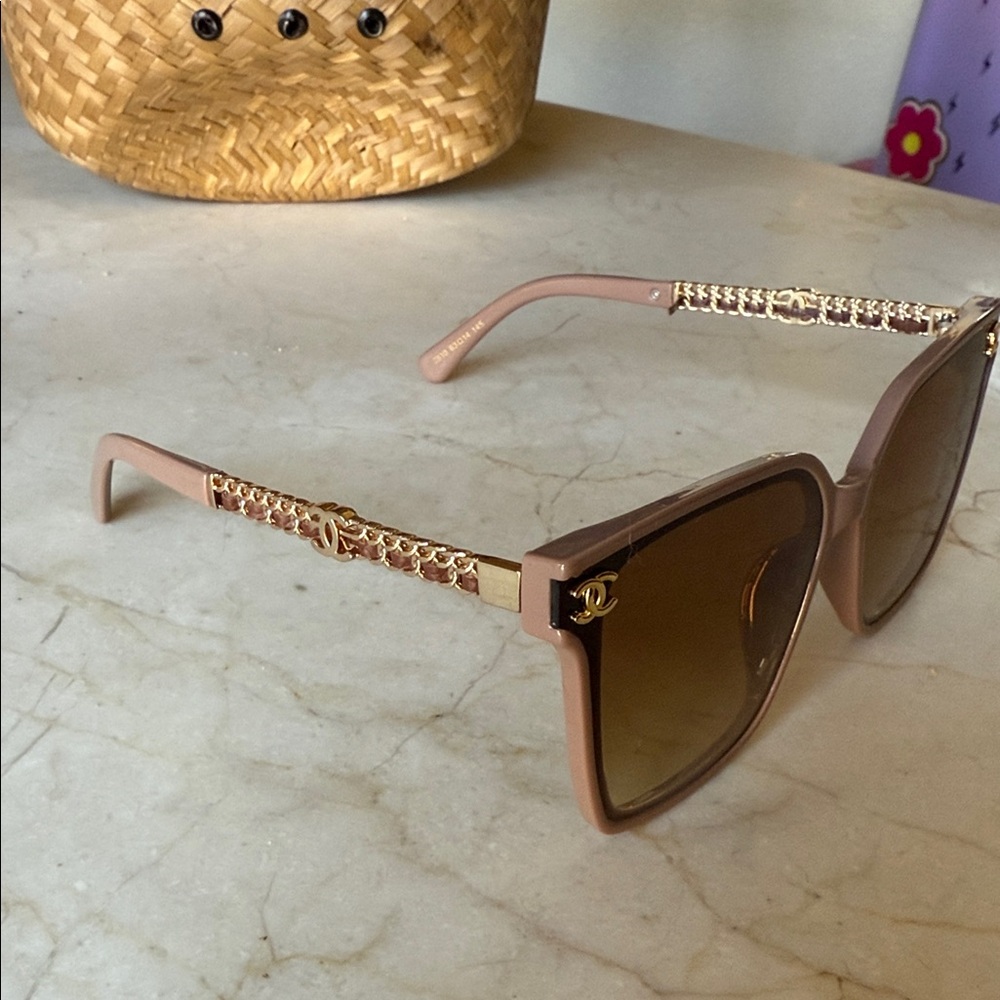 CHANEL Brown Sunglasses with Gold Detailing - Picture 2 of 4
